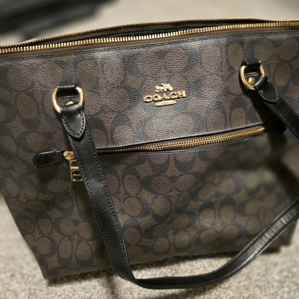 Authentic coach tote